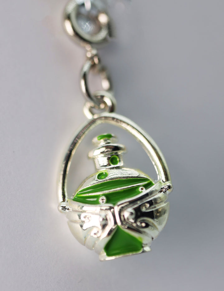 Traveler's Trinkets: Endurance Potion Charm