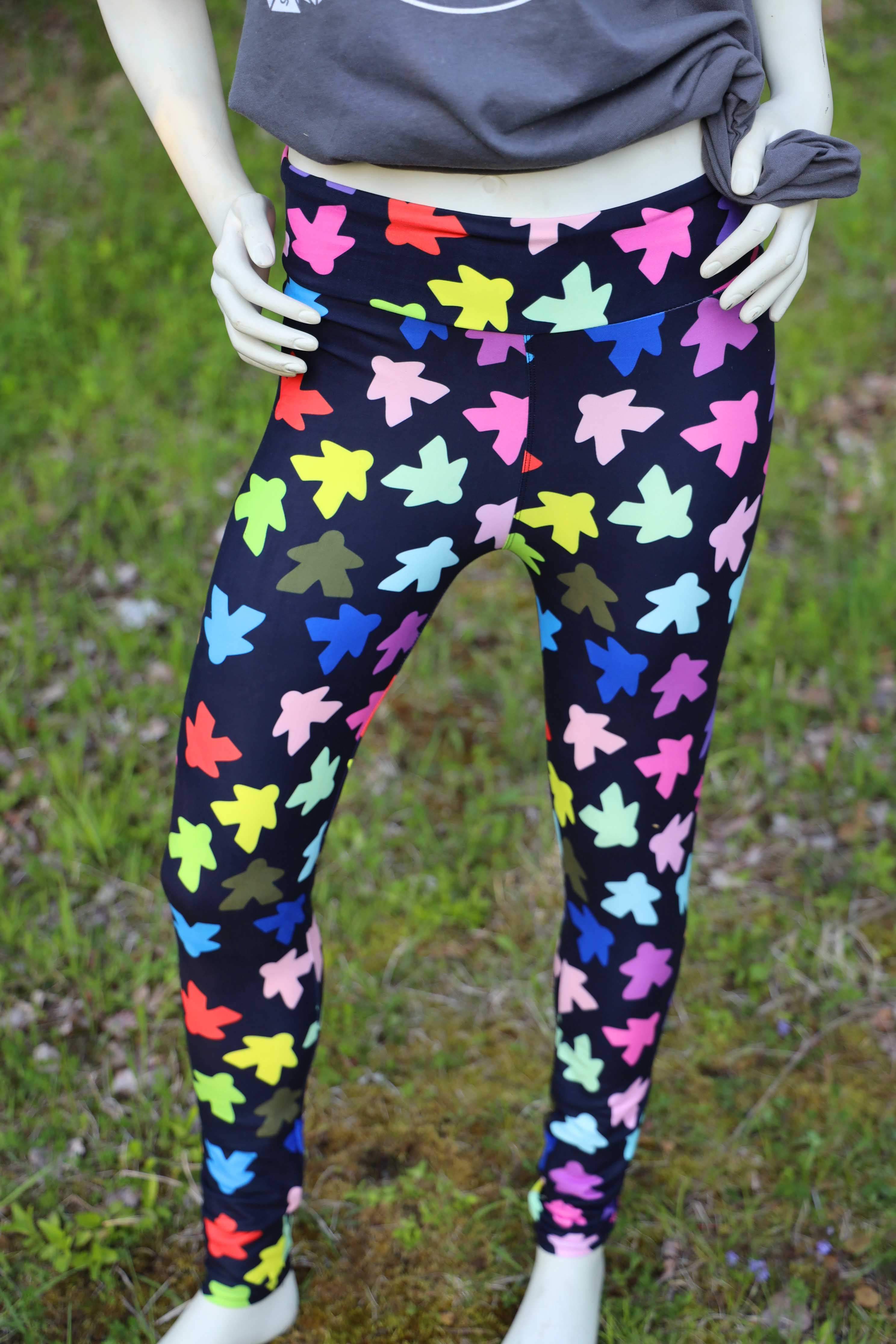 Meeples  Leggings - SIZE: TC (Tall & Curvy) Leggings & Joggers Foam Brain Games | D20 Games