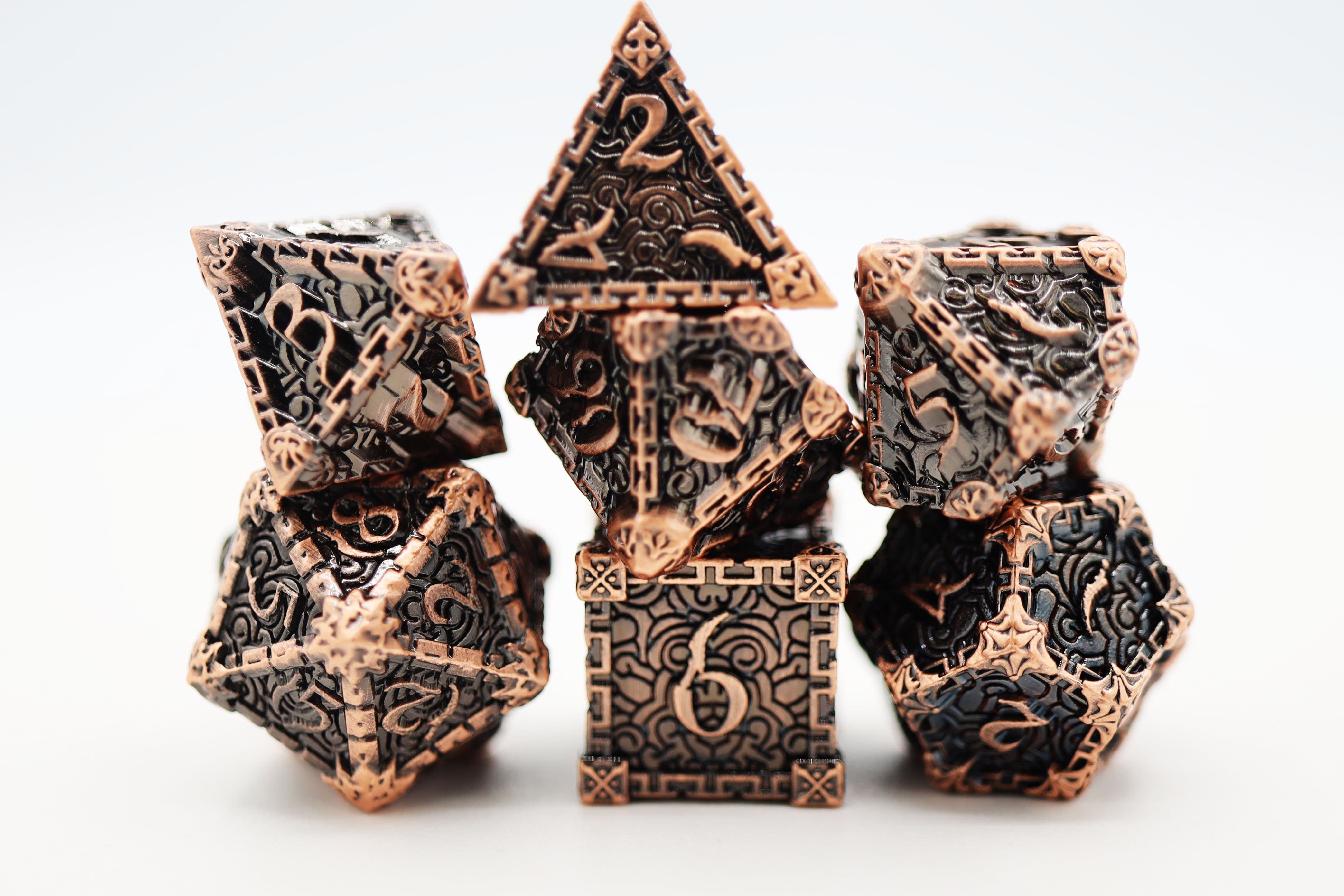 Dagger of Venom: Copper RPG Metal Dice Set Metal Dice Foam Brain Games | D20 Games